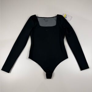 $80 Nike Women's Form Long-Sleeve Bodysuit-Black Size Small HQ8296